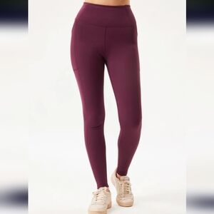 Girlfriend Collective Compressive High rise Pocket Leggings, Plum
